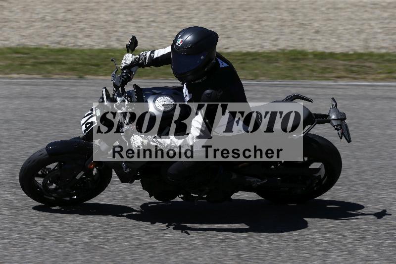 /15 22.05.2026  Plüss Moto Sport  Discover the Bike ADR /Gruppe gruen - Bike 1/74